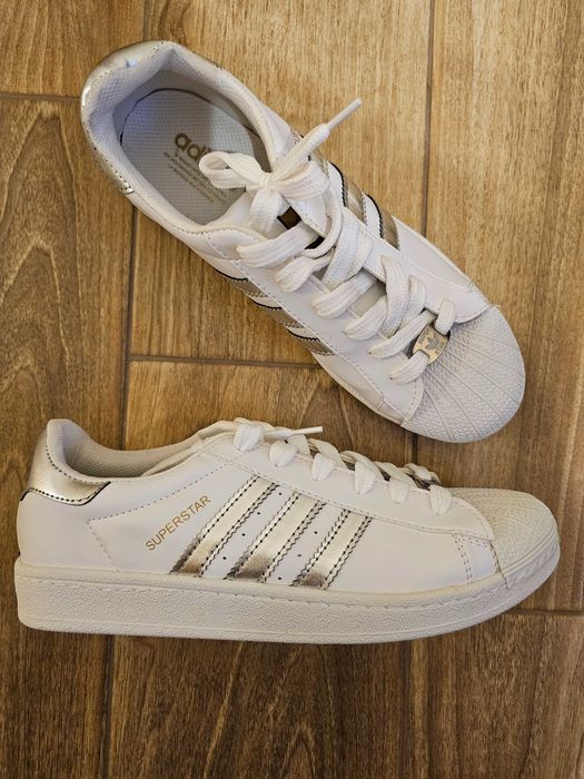 Adidas superstar сребърни, 40 номер