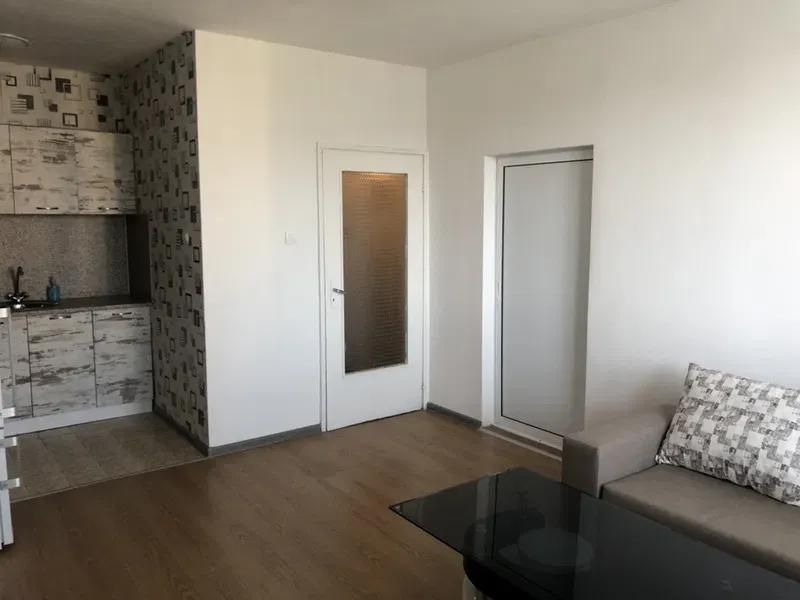 Дава се под наем Двустаен апартамент в Пловдив, Тракия - 40 кв.м за 410 € - Снимка #3