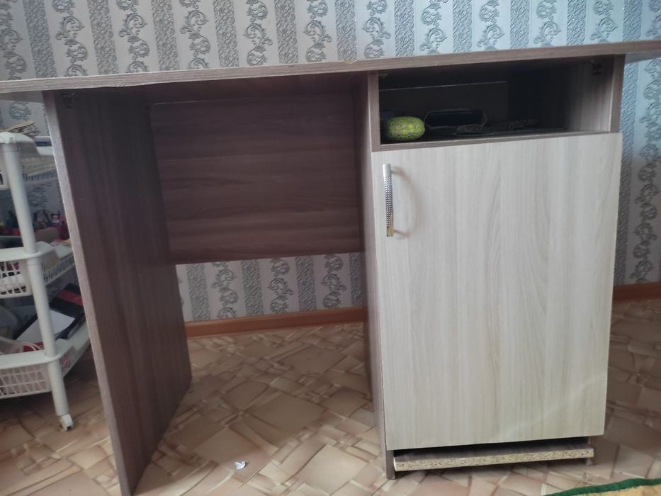 Окушыларга арналган парта стол сатылады