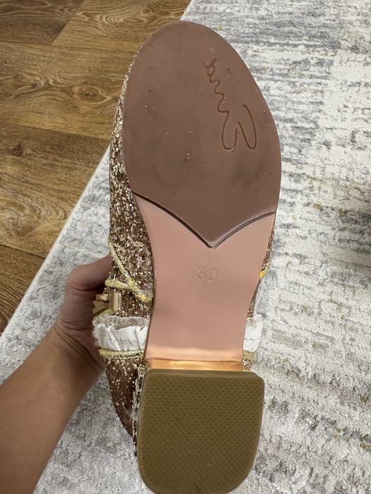 Нарядные сапоги