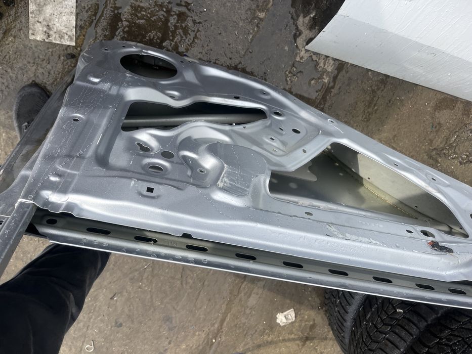 Врата Subaru XV 2012-