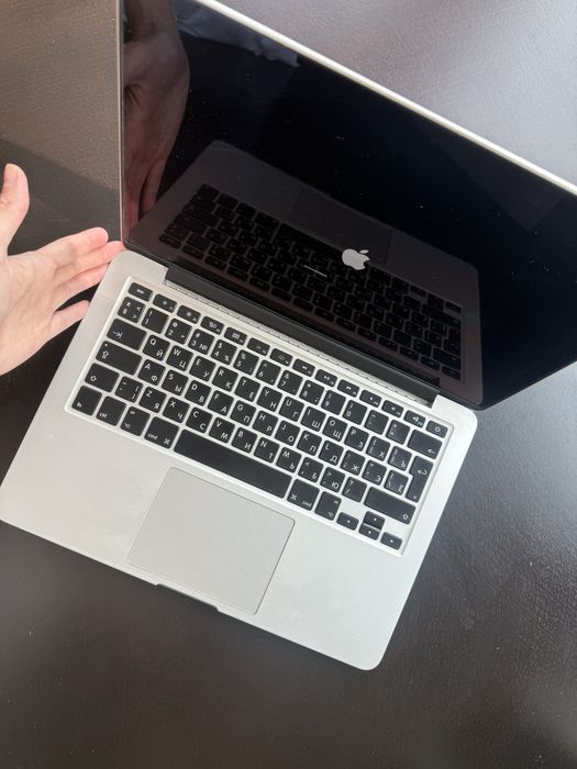 Macbook Pro 13 в отличном состоянии
