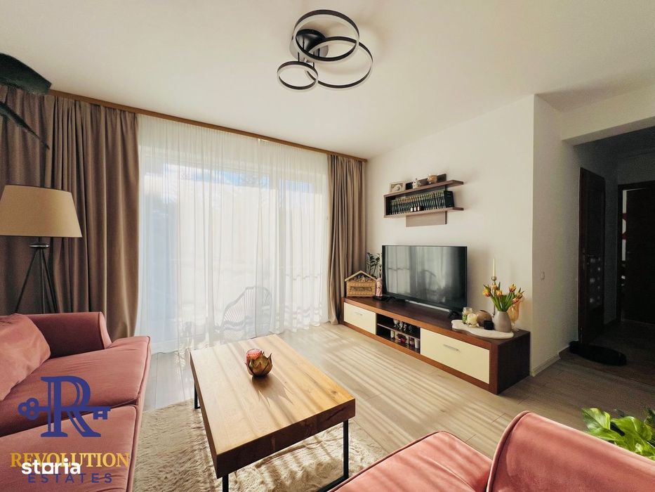 Comision 0! Ap. la cheie, în bloc mic, zonă de case-Grand Hotel Italia