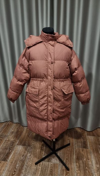 Продается зимний пуховик