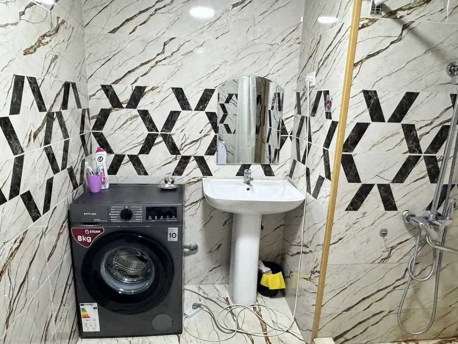 Срочно сдается 2/3/7 квартира/ М.Улугбекский р/ ЕКОБАЗАР 306*