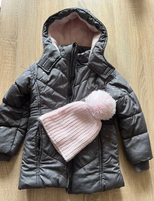 Детско яке + шапка  ( р-р 104)
