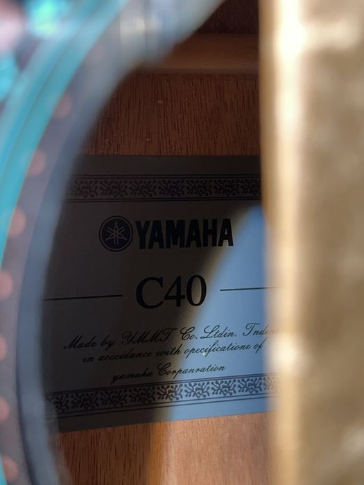 Yamaha c40 black Новая!