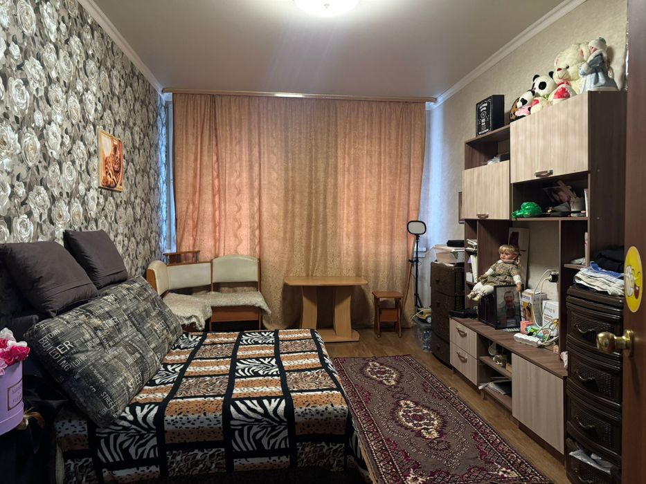 Продам квартиру на клуб строителей