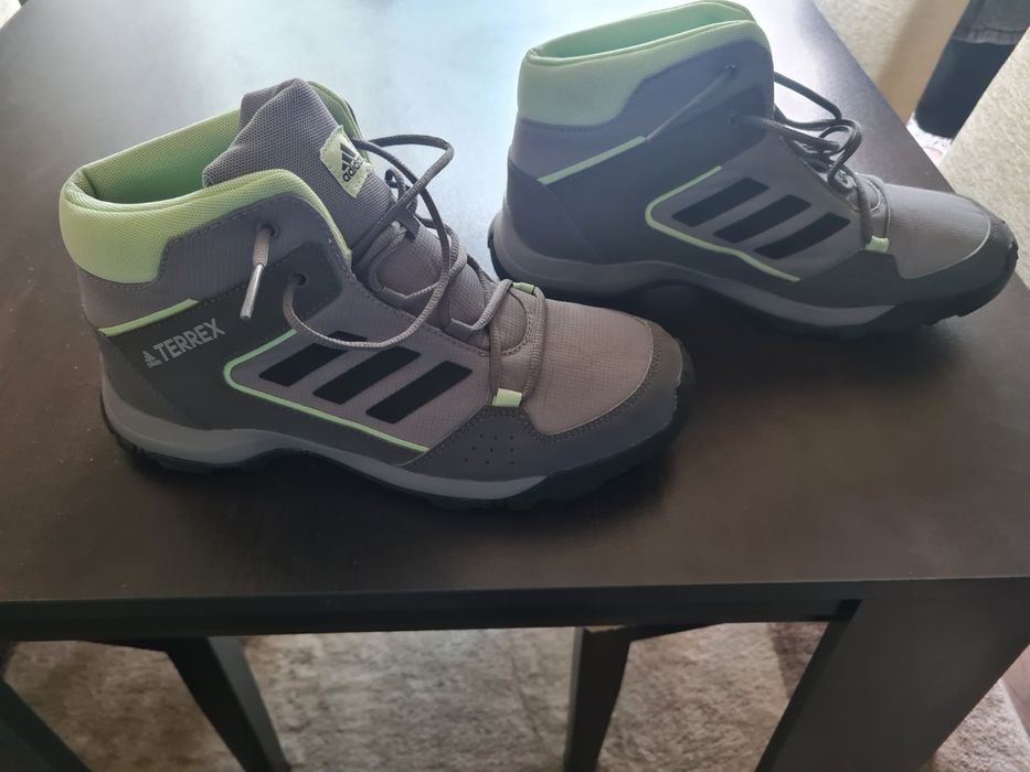 Маратонки Adidas