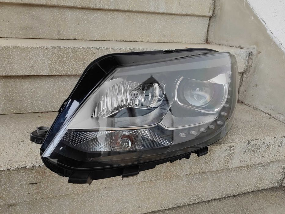 Фар VW Touran Bi-Xenon LED ляв / Фар Фолксваген Туаран / Фар VW Caddy / Фар Кади Оригинален