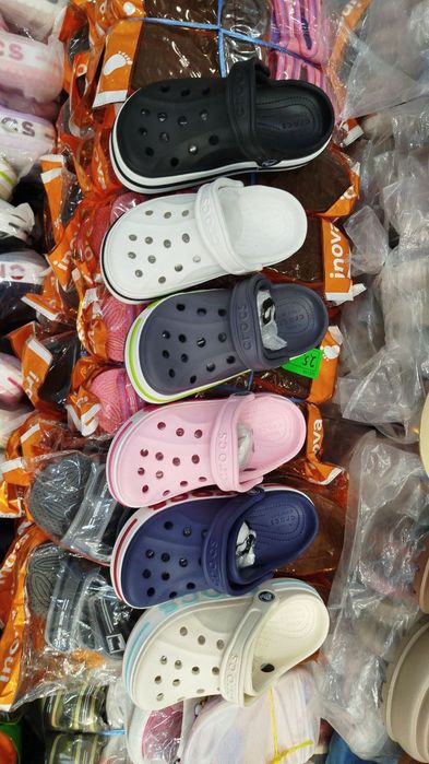Crocs пляжные детские тапочки