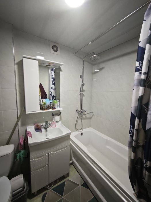 3/5/5 Шота Руставелли ор-р Бон кафе