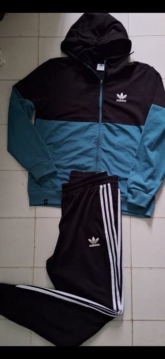 Мъжки анцунг синьо и черно