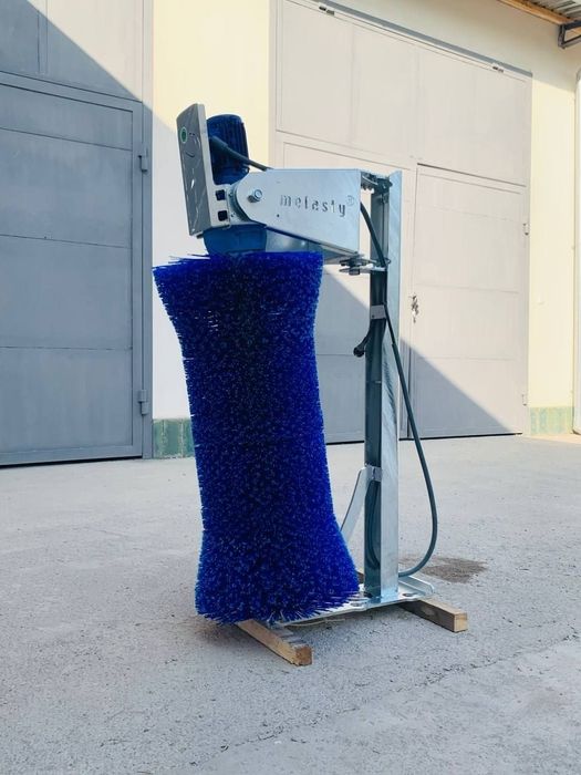 Shetka mollar uchun Щётка чесалка для коров