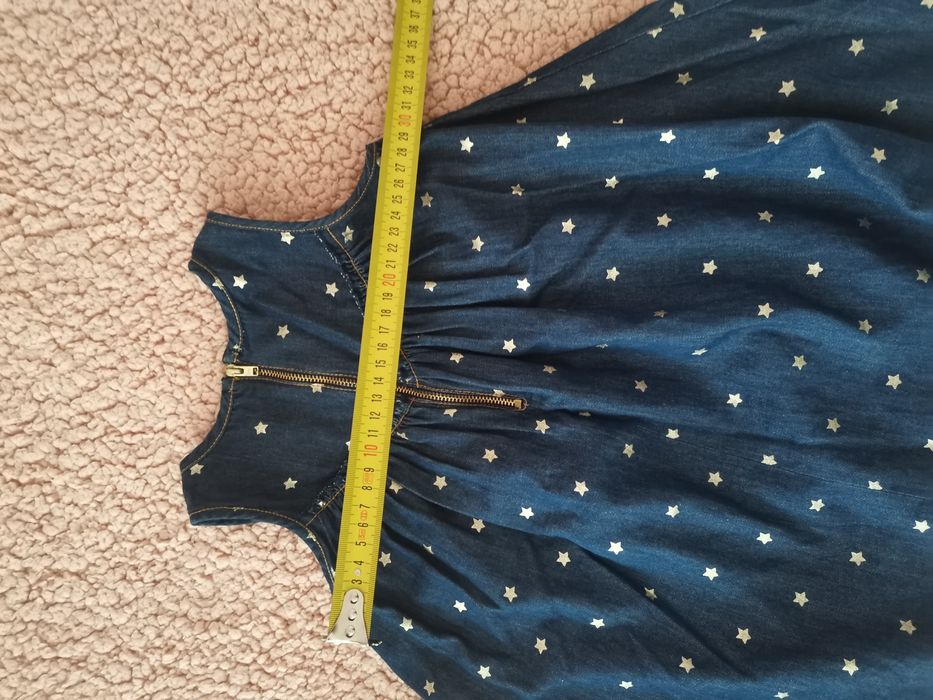 Дънкена рокля А силует със златни звезди 98 см