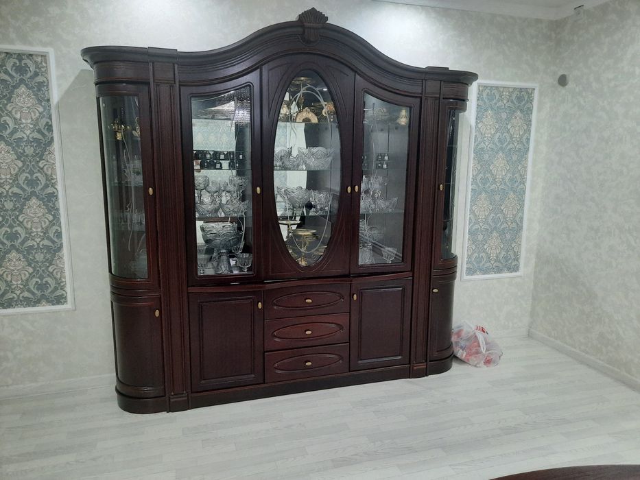 Продам горку гостинный