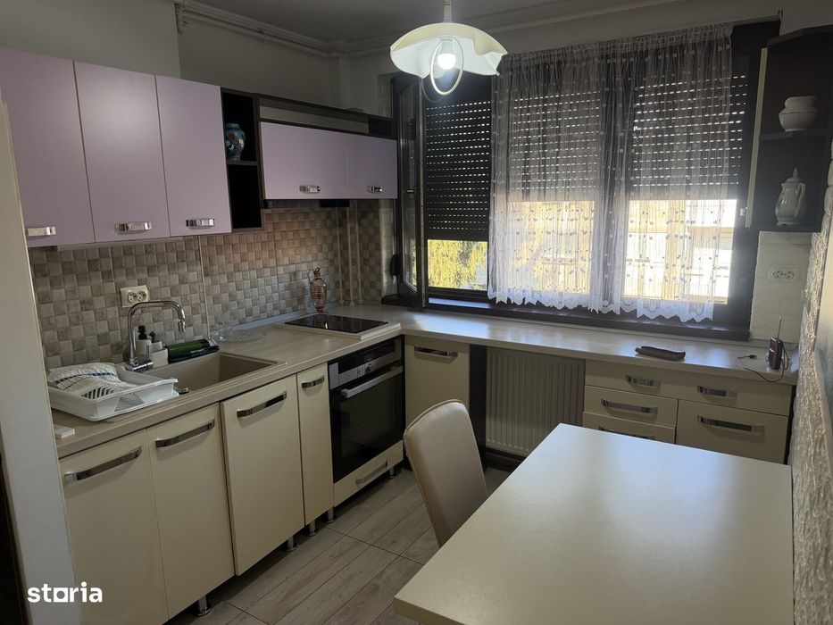 Apartament 2camere, mobilat, utilat, Zona Ultracentrala — fotografia 1