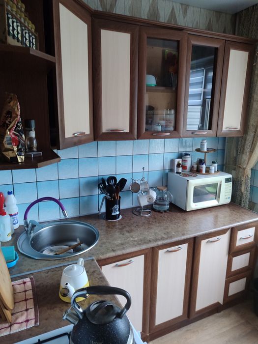 Срочно продам кухню