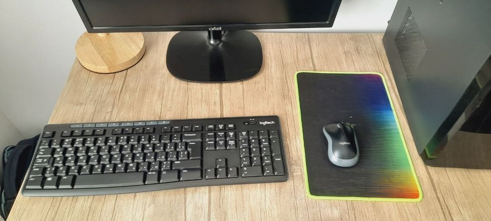 Настольный компютер