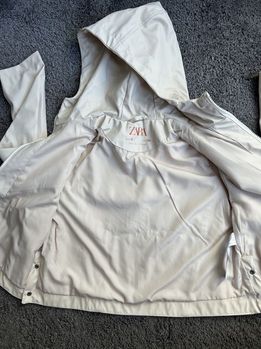 Тънко водоустойчиво яке Zara Зара размер 140 см- 10 год.