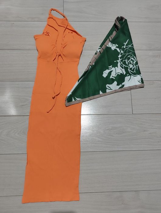 Продам пакет вещей за 1000