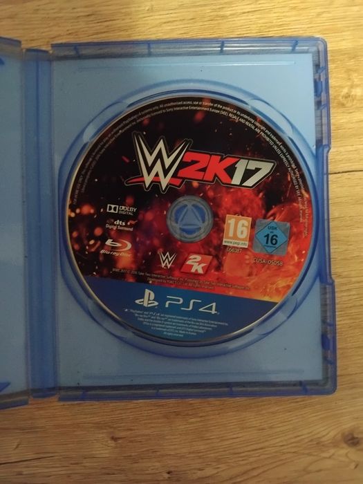 Vând wwe 2k17 pt ps4