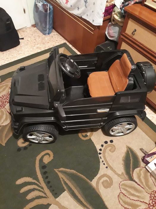 Детский электромобиль