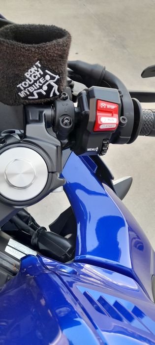 Yamaha yzf r125 2023 akrapovic