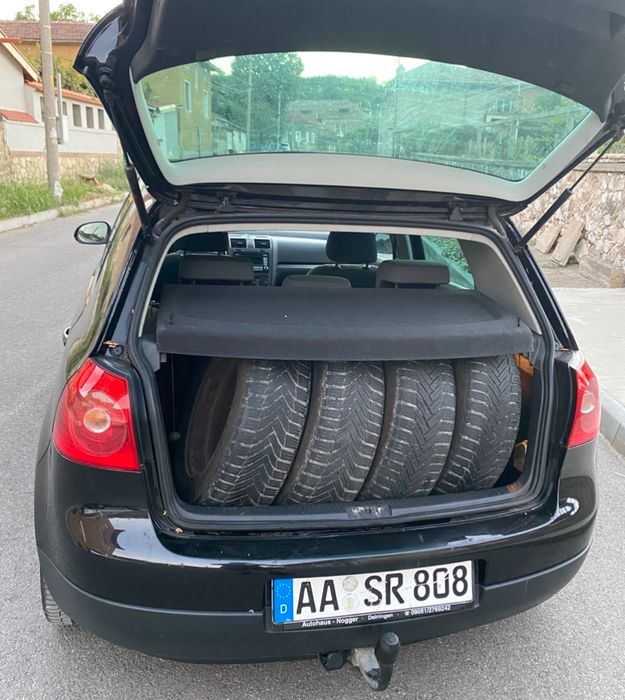 Golf 5 2.0 Tdi 140 к.с Нов Внос от Германия
