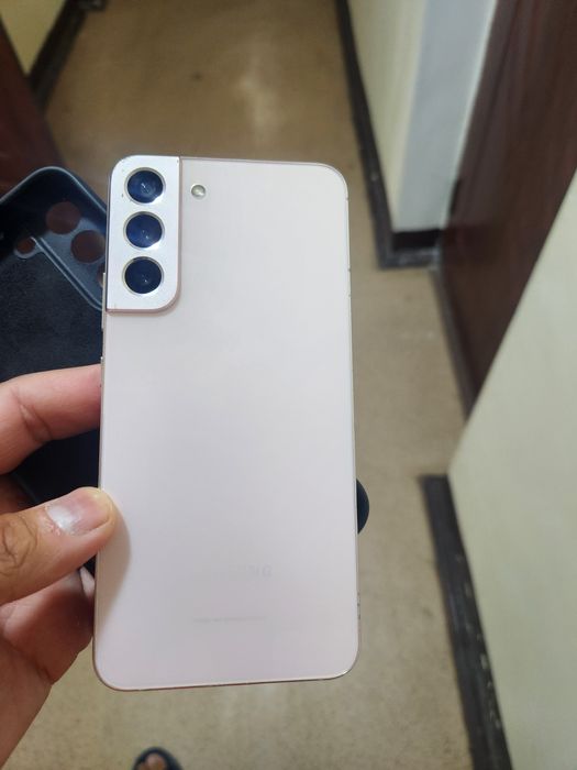 Samsung S22+ 5g 8/256