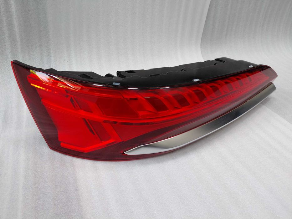 4M0945075B Нов LED Ляв Стоп Audi Q7 SQ7 4M Facelift