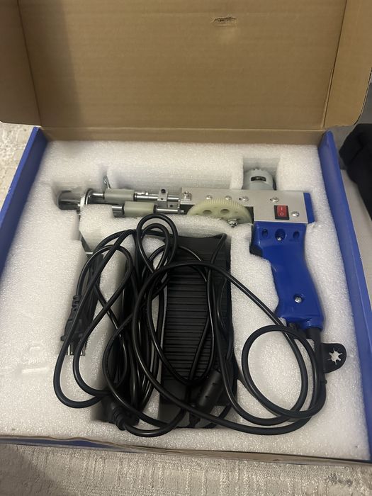 Продаю аппарат для тафтинга б/у