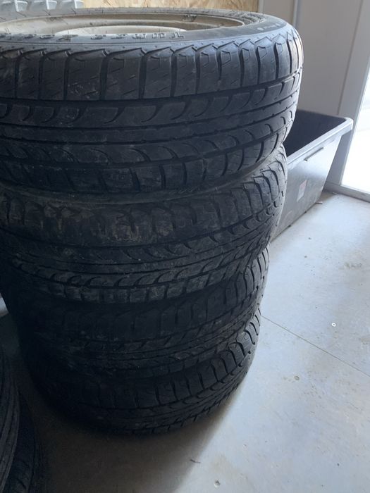 R 14 лета отл сост