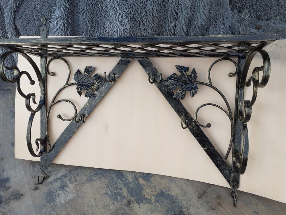 Кованая вешалка исклюзив