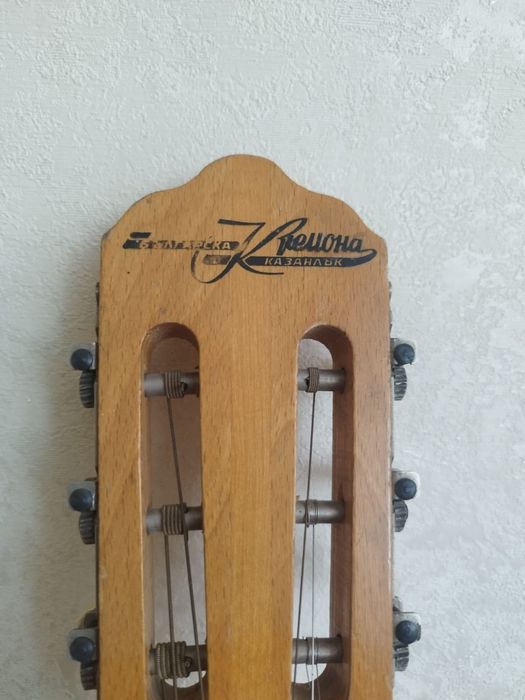 Продам гитару, недорого