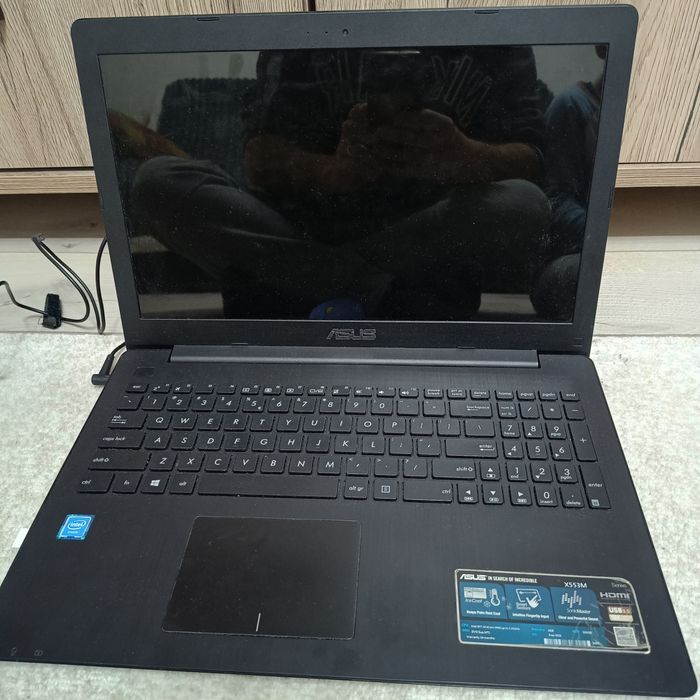 Laptop Asus X553 M