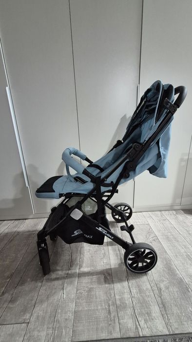 Продам детскую коляску