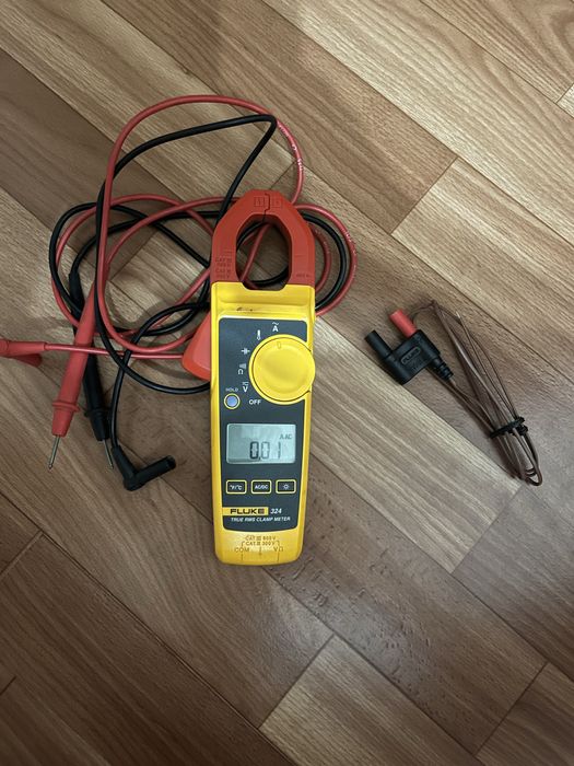 Токоизмерительные клещи fluke 324