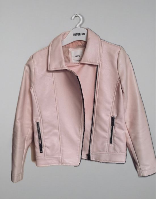 Куртка кожаная на девочку