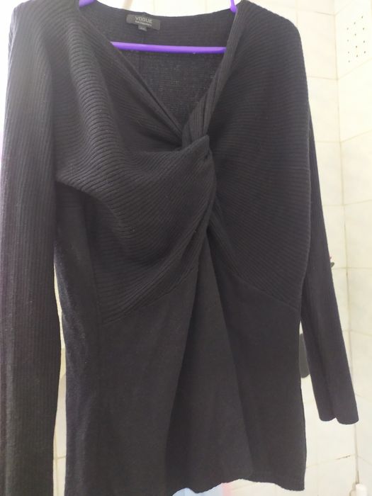 Пуловер женский р.48-50