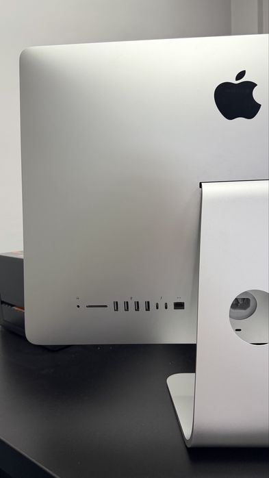Моноблок Apple iMac 21.5"