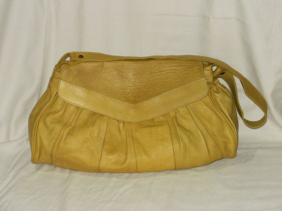 Н:М нова чанта естествена кожа