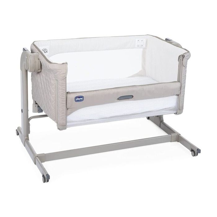 Patut Chicco next to me magic