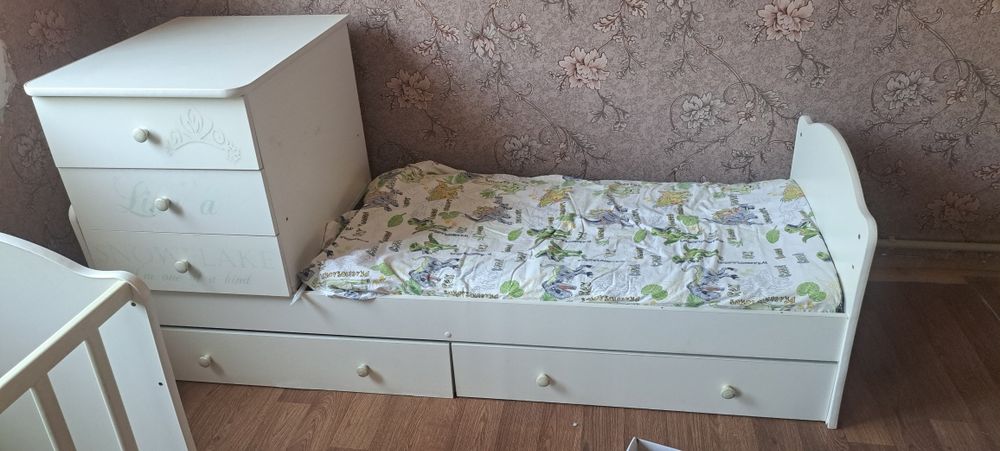 кровать детская с люлькой