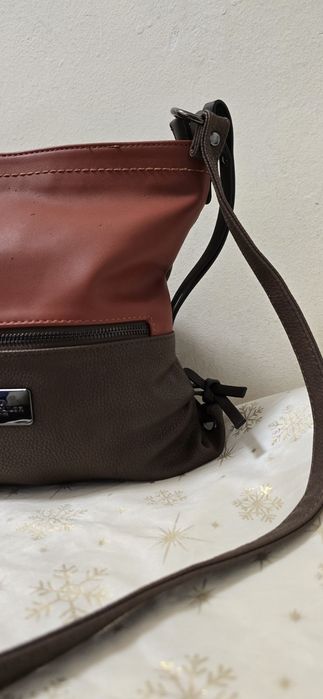 Нова.  Дамска оригинална чанта за през рамо.  TOM TAILOR