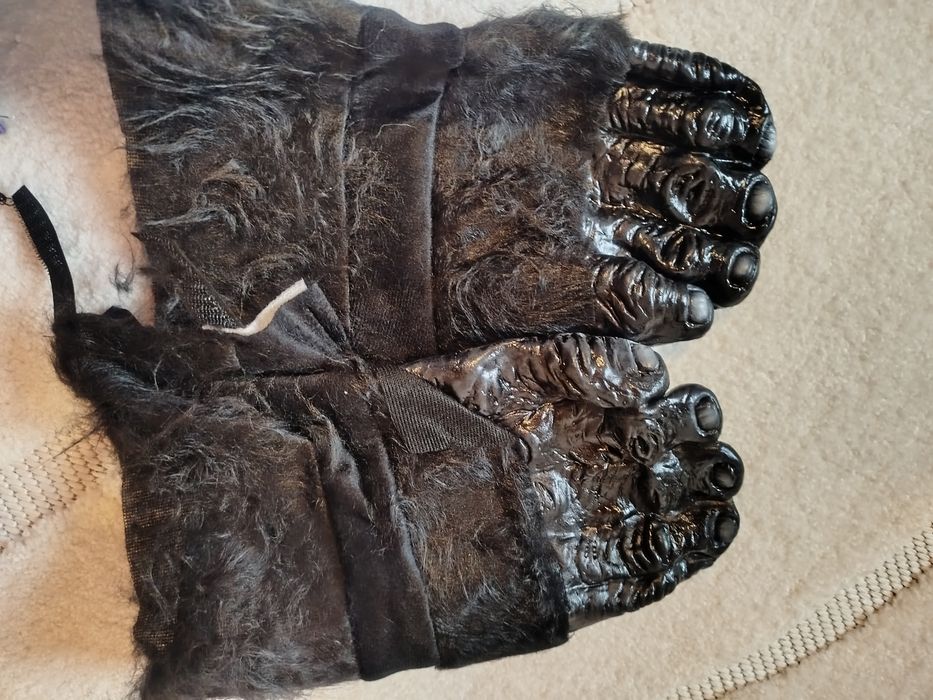 Ново Костюм на горила