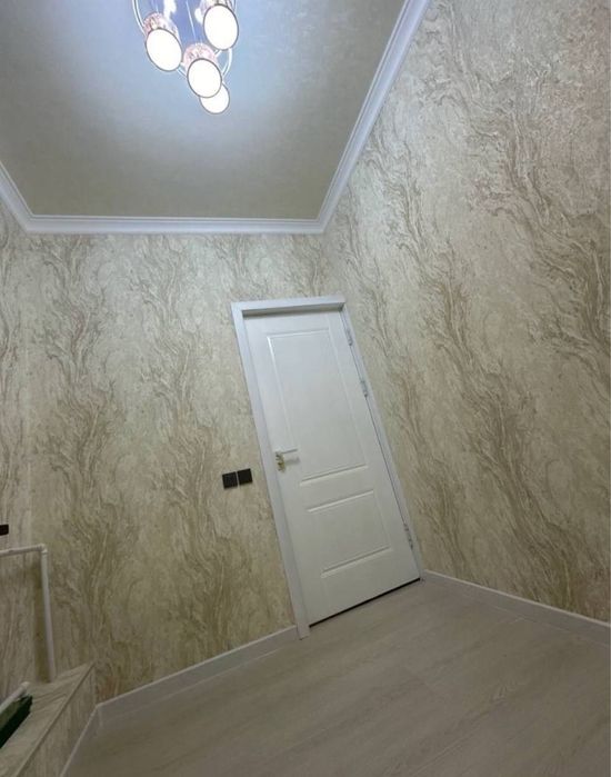 Чиланзар 2 кв 2 комнатная евроремонт. Срочно Продажа