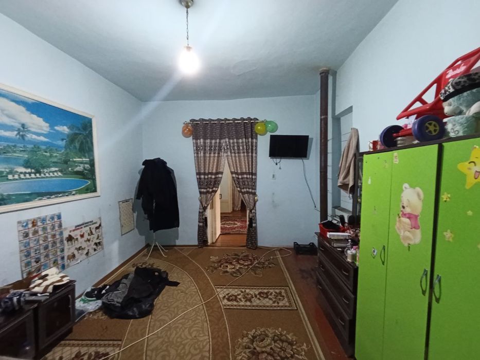 Sirdaryo viloyati Sayxunobod tumani 35 SOTIX XOVLI UY SOTILADI