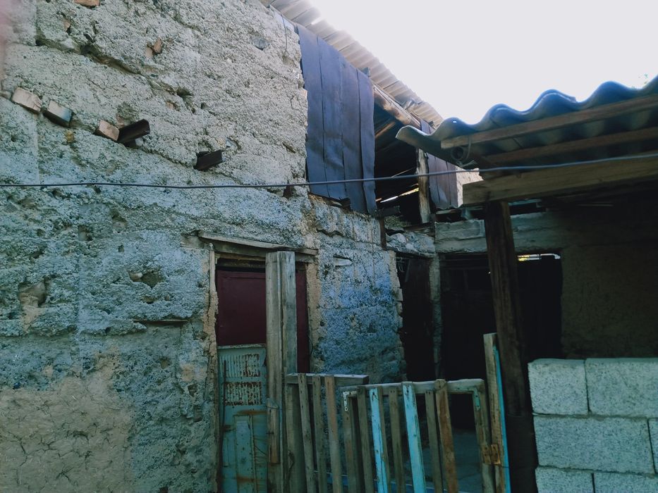 Продоется плановый дом,в городе Ленгере,вхорошом состояний,оброшайтесь