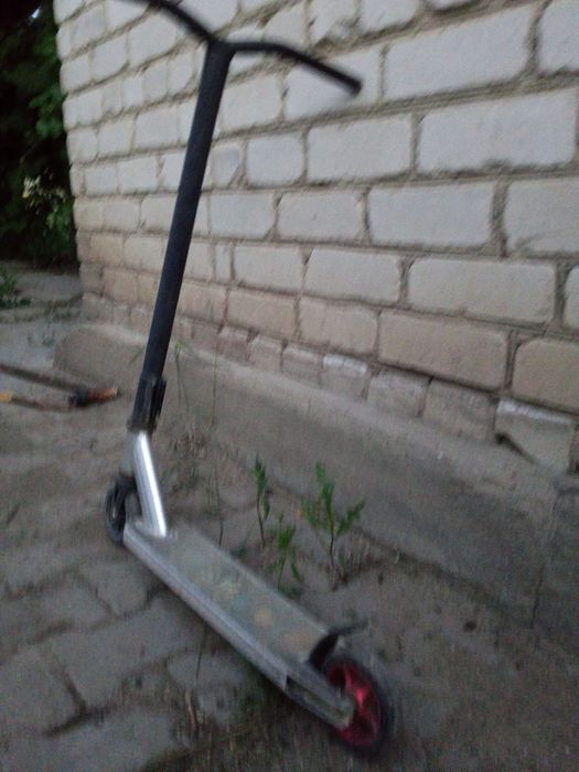 Старый самокат ыы